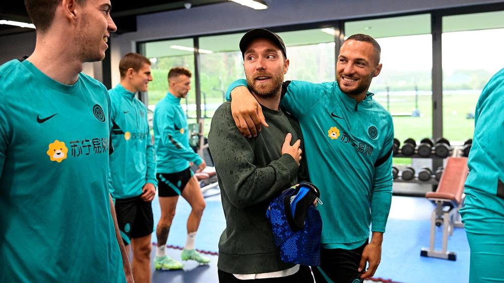 إريكسن "لن يلعب" للإنتر بسبب "جهاز تنظيم ضربات القلب" والنادي يفتح باب الرحيل أمام نجمه