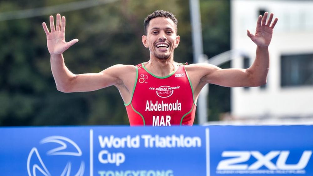 Jawad Abdelmoula remporte une médaille d'Or en Coupe du Monde de triathlon