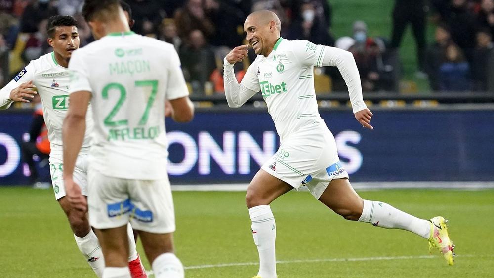 فيديو / التونسي وهبي الخزري يُحرز أحد أجمل أهداف الموسم