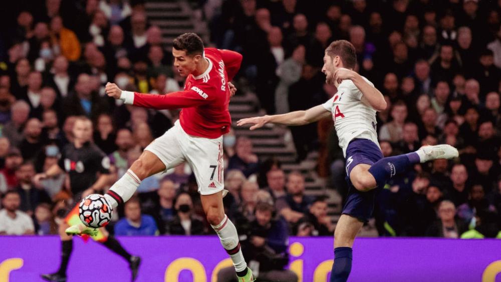 لمحو "فضيحة" ليفربول.. مانشستر يونايتد يقسو على توتنهام بثلاثية