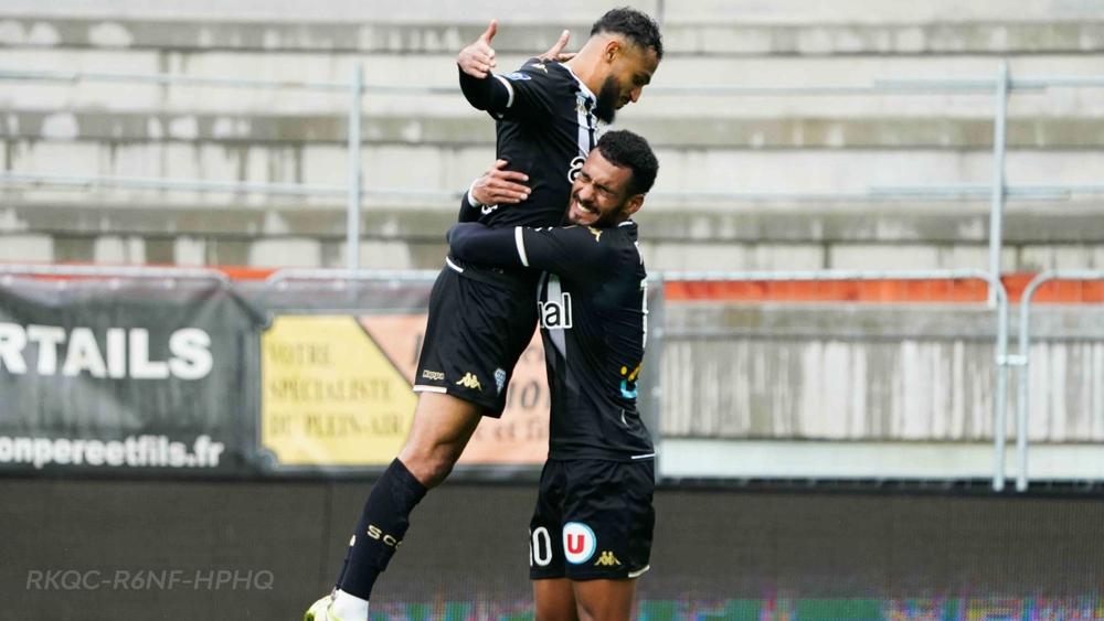 نيس "يقلب الطاولة" على مضيفه أنجيه (2-1) وبوفال يحرز هدف فريقه الوحيد