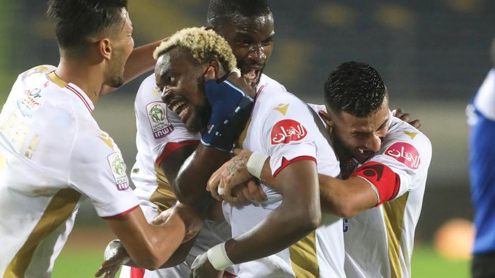 مبينزا يلتحق بأحداد وسيكانيينغ في صدارة الهدافين بعد زيارته شباك "الماص"