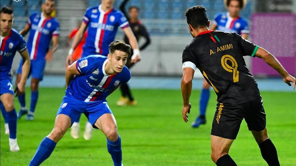 مناصرون ومُهتمون يتساءلون عن موعد نهائي كأس العرش!