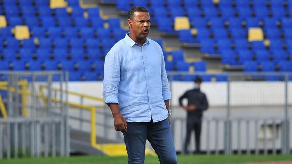 الشابي: "نحن الفريق الوحيد الذي يخوض مبارياته بلاعبين محليين وبدون أي نجم سواء في الدوري أو دوري الأبطال"