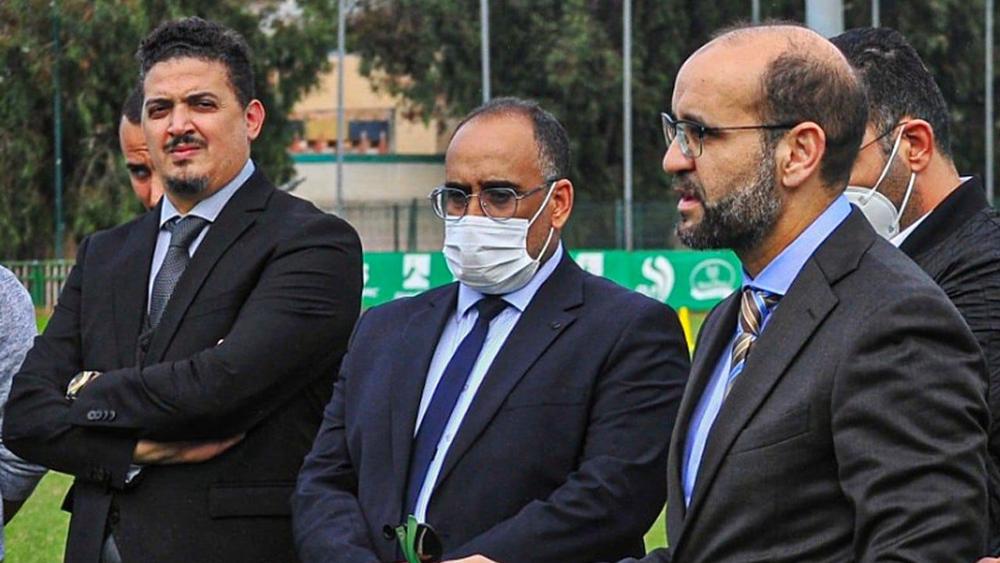 المكتب المديري للرجاء يضع قانونا داخليا "صارما" لمواجهة بعض "انفلاتات" لاعبي الفريق