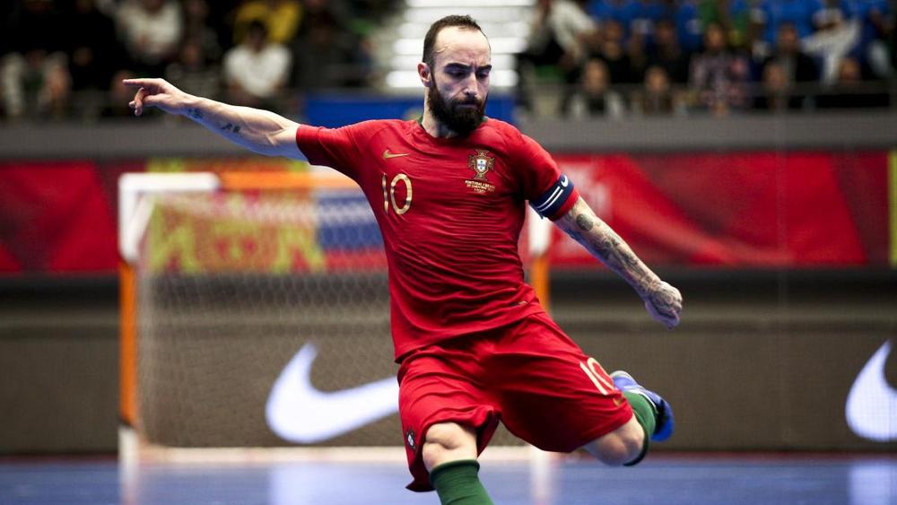 Ricardinho prend sa retraite international