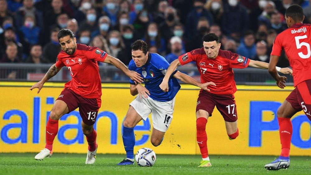 إيطاليا تكتفي بالتعادل ضد سويسرا