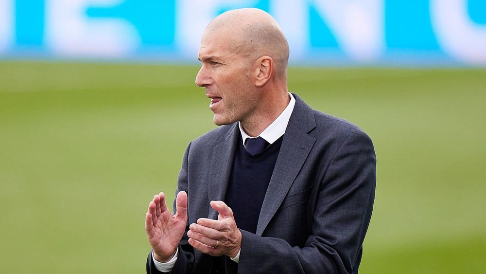 Zidane dans le collimateur de Manchester United