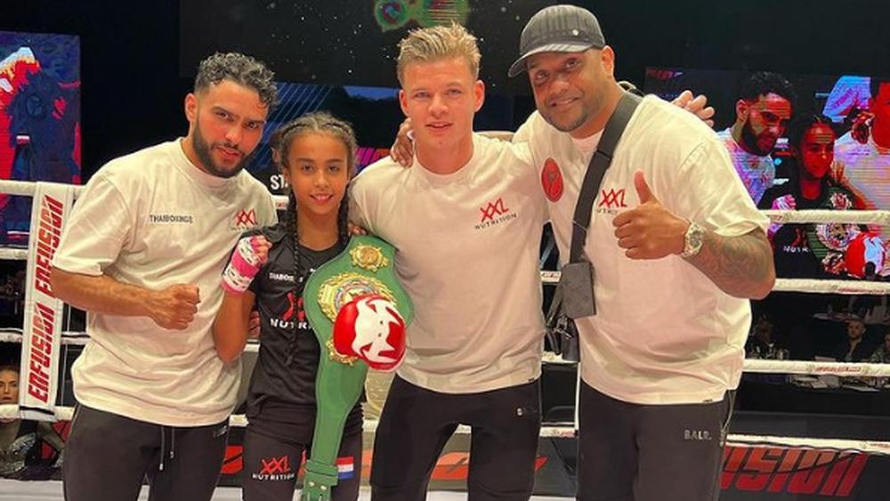 في سن الـ12 عاما.. "المغربية-الهولندية" أميرة طاهري تتوج ببطولة العالم لـ"الكيك بوكسينغ" للمرة الخامسة