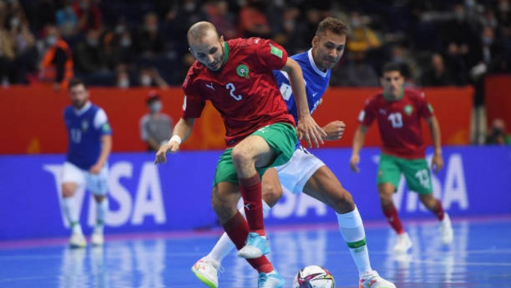 "أسود الفوتسال" يحولون خسارتهم لانتصار بثلاثية في ودية البرازيل بالعيون