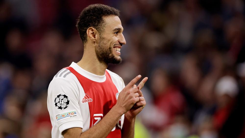 مانشستر سيتي ينخرط في الصراع على خدمات نصير مزراوي