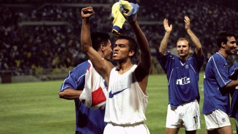 Giovanni van Bronckhorst de retour chez les Glasgow Rangers