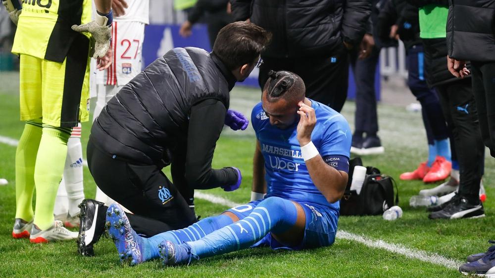 بعد أكثر من ساعة من الانتظار.. اعتقال "المعتدي" على باييت والإعلان عن إكمال مباراة ليون ومارسيليا