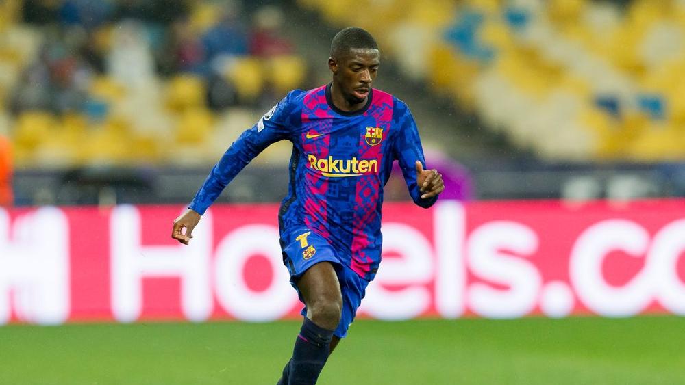 برشلونة يستعيد خدمات الثنائي "ديمبيلي وديست" قبل مواجهة بنفيكا