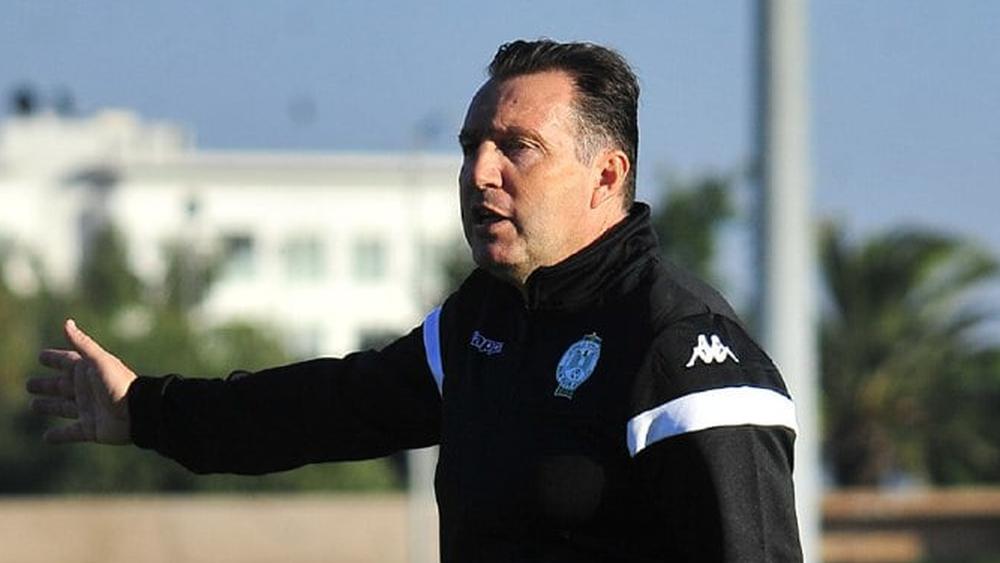 تشكيلة الرجاء في مواجهة أولمبيك آسفي.. الحداد ونغوما أساسيان وحافيظي في الاحتياط وكوياتي يقود خط الهجوم