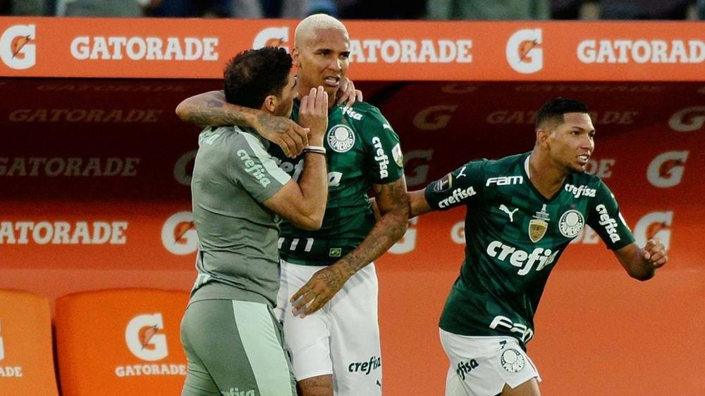 مدرب بالميراس عن مسجل هدف الفوز بكوبا ليبرتادوريس: "ديفرسون تحول من ضفدع إلى أمير"