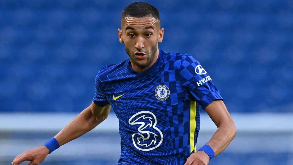 زياش أساسي للمرة الثانية تواليا.. توخيل يعتمد على خدمات المغربي في "قمة" تشيلسي ومانشستر يونايتد