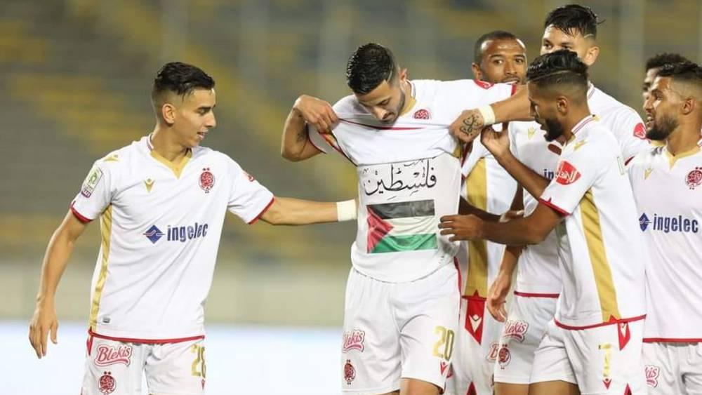 مشجعو شباب الخليل: "مكانة فلسطين بقلوب المغاربة معروفة ولا عزاء للمنبطحين"