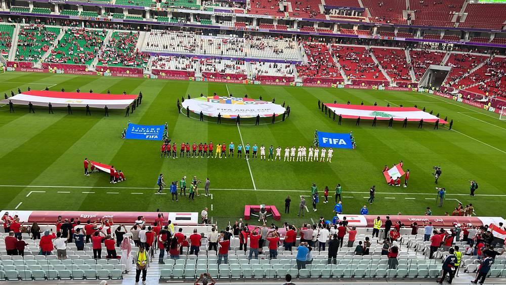 جماهير ملعب "الثمامة" تصدح بإسم "أبو تريكة" وتعبر عن مساندتها "اللا مشروطة" للأسطورة العربية ضد داعمي "المثلية الجنسية"