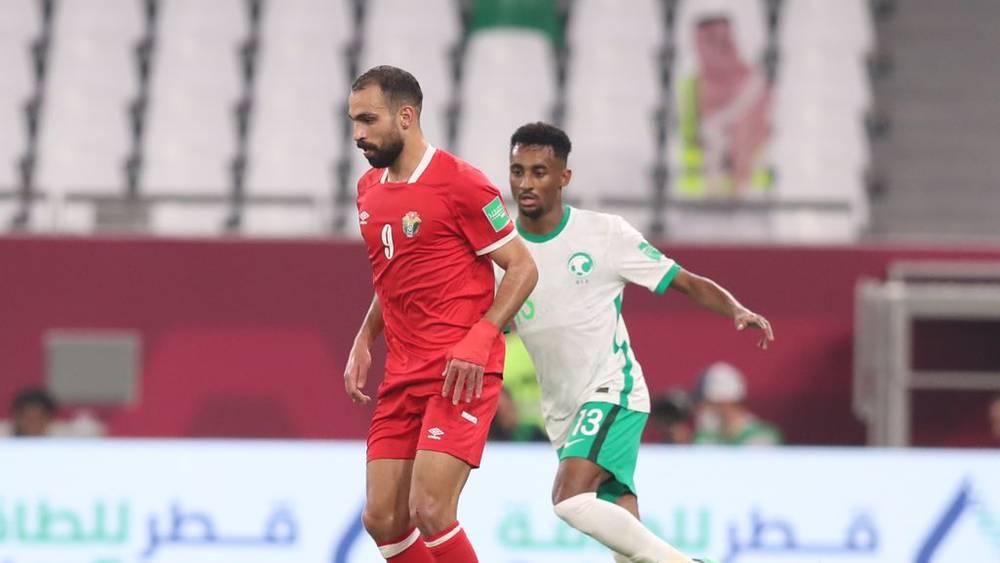 "مجموعة المغرب".. الأردن تهزم السعودية بـ"عشرة لاعبين"