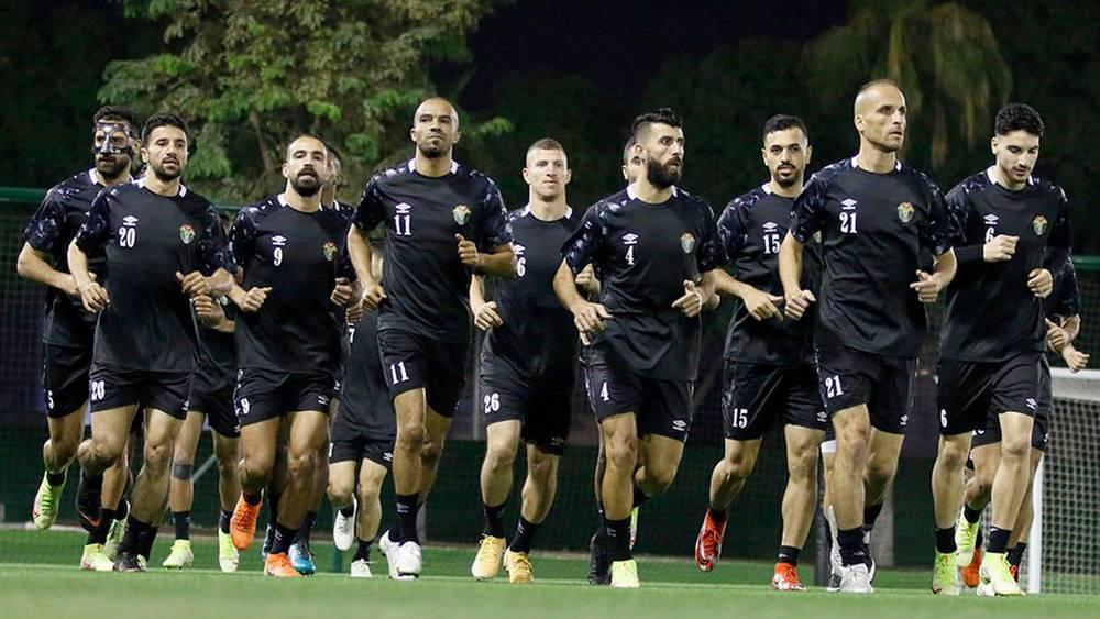 الأردن يستهل استعداداته لملاقاة المغرب ومباراة السعودية تُكلِّفه خسارة ثلاثة لاعبين "أساسين" في مواجهة "الأسود"