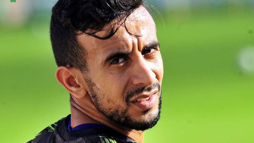 إصابة لاعب الرجاء عمر بوطيب في مباراة سريع واد زم الودية والأخير لم يقو على إكمال اللقاء