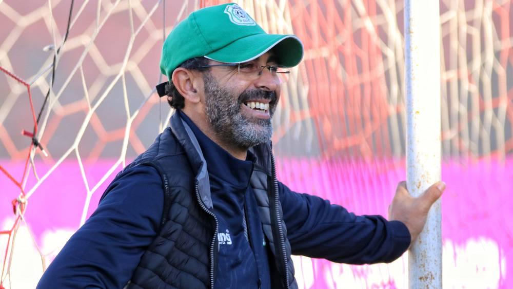 المسؤول الإداري لأولمبيك الدشيرة بعد صفعه المدرب أوشريف: "يظل أخاً بالنسبة لي وبمثابة أبي الثاني"