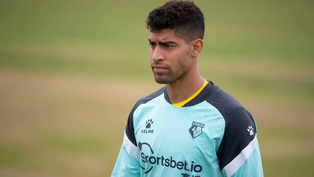 ماسينا يعود إلى التداريب الجماعية لناديه واتفورد بعد تعافيه من الإصابة