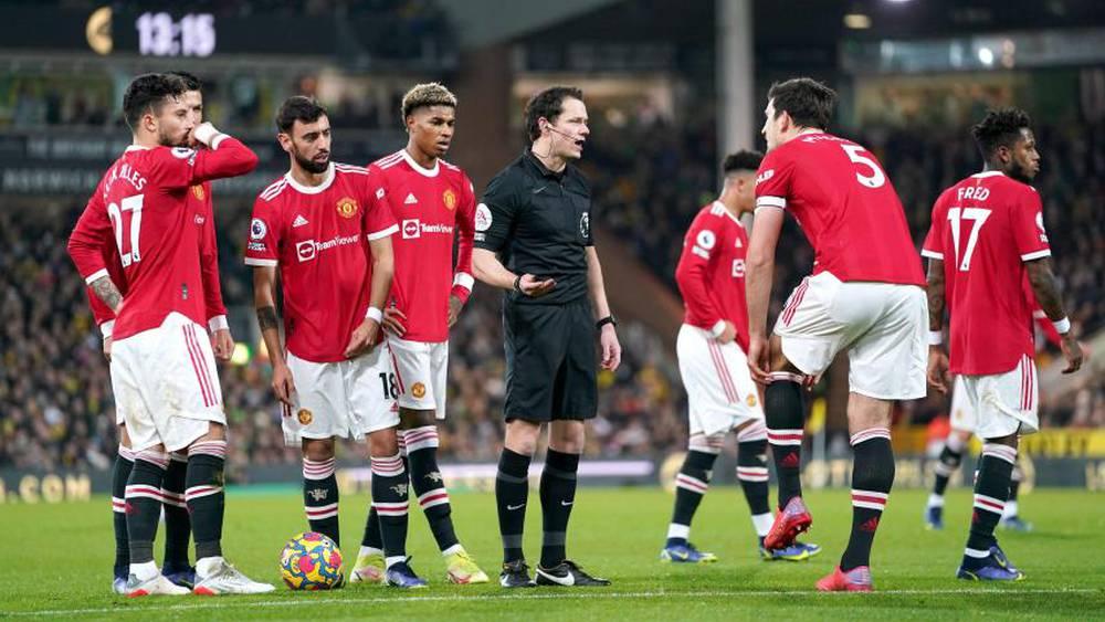 مباراة مانشستر يونايتد ومضيفه برينتفورد مهددة بالتأجيل بسبب "كورونا"