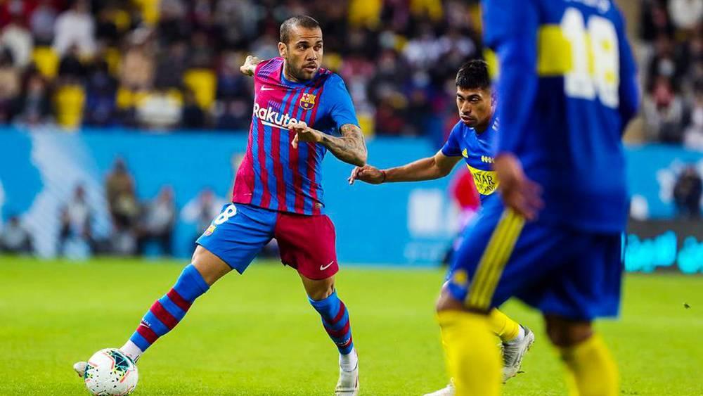 بوكا جونيورز الأرجنتيني يتوج بـ"كأس مارادونا" على حساب برشلونة الإسباني