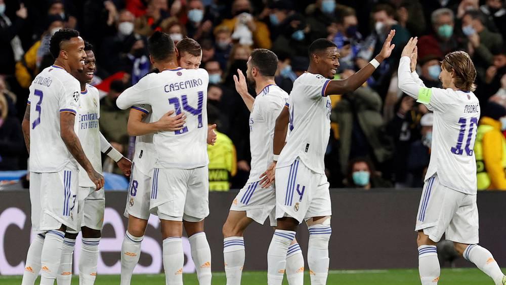 "لا ليغا" لن تؤجل مباراة ريال مدريد رغم إصابات "كورونا".. القوانين تفرض على الأندية اللعب عند توفرها على 13 لاعبا في القائمة!