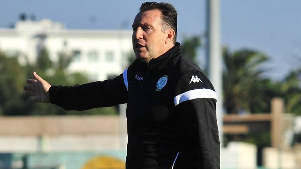 بترخيص من فيلموتس.. لاعبو الرجاء يغادرون معسكر الفريق لجمع أغراضهم والاستعداد للسفر صوب قطر بعد مواجهة الحسنية