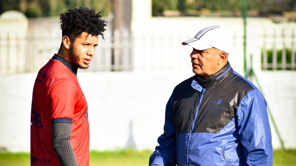 أولمبيك آسفي يُجري آخر حصة تدريبية قبل التنقّل إلى طنجة لمواجهة الاتحاد المحلي