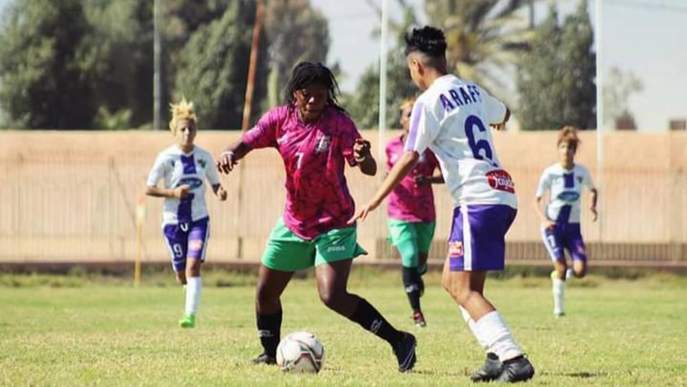 البطولة النسوية.. النادي البلدي العيون ينفرد بالصدارة بعد انتصاره على الفقيه بن صالح وأولمبيك خريبكة ينهزم أمام رجاء عين حرودة