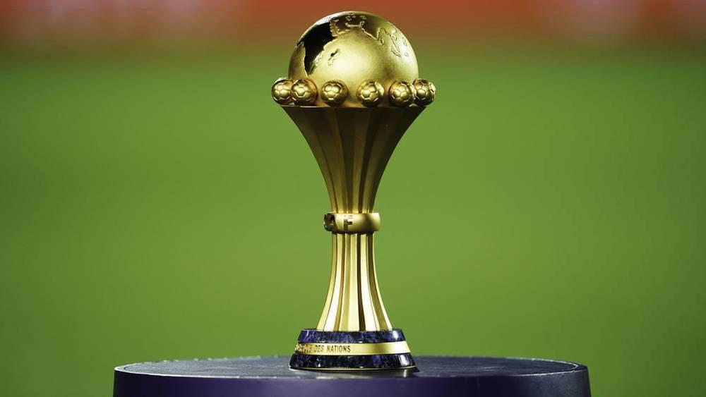 مصدر من الاتحاد الأفريقي لكرة القدم: "مصير الكان سيتحدد في الـ48 ساعة القادمة وخيار التأجيل سيُعَرِّض الكاف لأضرار مالية وخيمة"