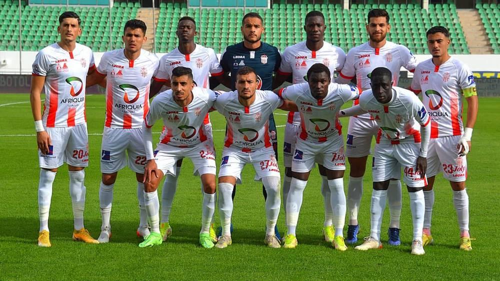 حسنية أكادير تُعاني رغم تغيير المدربين.. حصدت نقطة واحدة من آخر ست مباريات