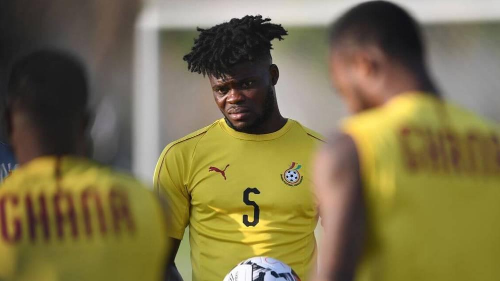 "مجموعة المغرب"/ لاعب أرسنال توماس بارتي يلتحق غدًا الأحد بتدريبات منتخب غانا ويستعد للمشاركة في ودية الجزائر بالدوحة