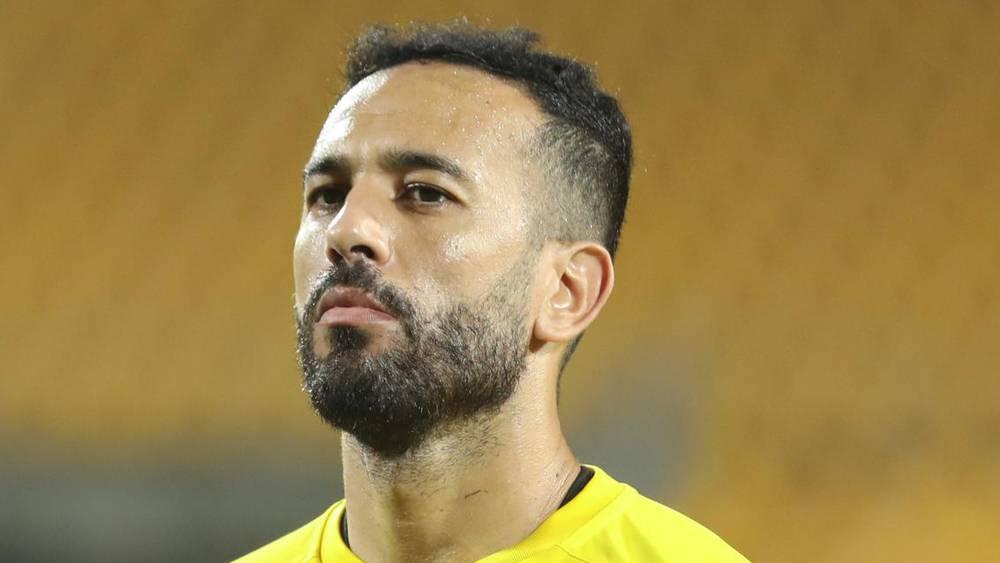 وكيل يقترح على الرّجاء حارس مرمى تونسي "عاطل" لتعويض الزنيتي