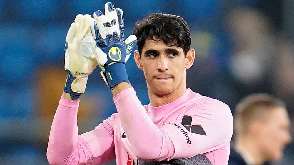 ياسين بونو يحافظ على نظافة شباكه للمرة التاسعة في الدوري الإسباني هذا الموسم