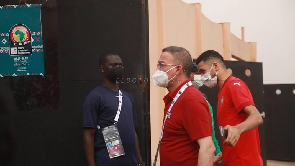 فوزي لقجع حاضر في تداريب المنتخب المغربي لمساندة اللاعبين قبل أقل من 48 ساعة من مواجهة غانا