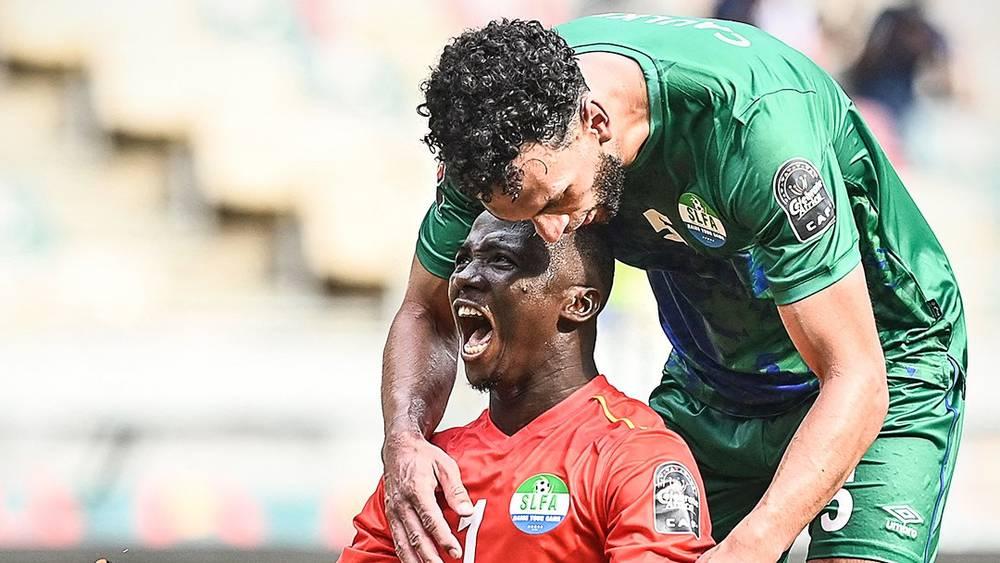 سيراليون يواصل مفاجآته.. قدِم للكاميرون بـ"القوارب" وتعادل مع "حامل اللقب" الجزائر