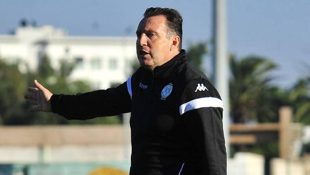 فيلموتس يُبرمج مقابلتيْن وديتيْن أمام اتحاد أيت ملول وأولمبيك الدشيرة في معسكر الرجاء بأكادير