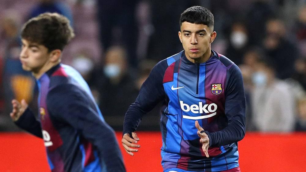 لاعب برشلونة أخوماش يتوصّل بدعوة الانضمام لمعسكر المنتخب الإسباني تحت 19 سنة