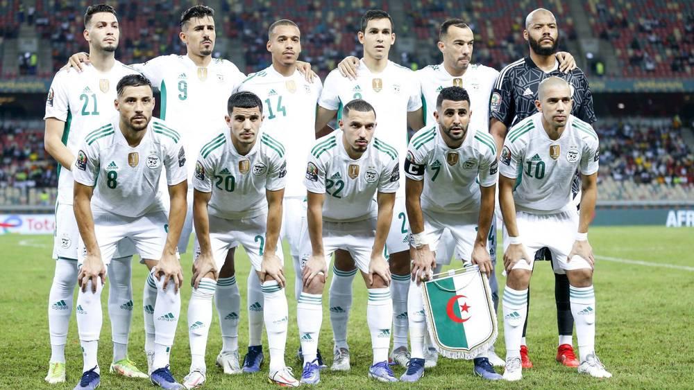 مباشرة بعد الإقصاء.. 19 لاعبا جزائريا يغادرون الكاميرون الليلة صوب باريس من أجل العودة لأنديتهم