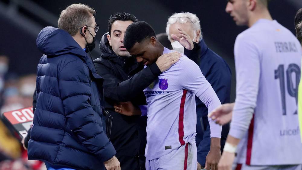 أنسو فاتي يغيب عن الملاعب لقرابة 8 أسابيع وبرشلونة لا يستبعد خضوعه لعملية جراحية