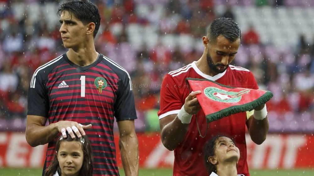 بنعطية: "لاعب مالاوي كان يعلم أن بونو يتقدّم قليلاً عن مرماه.. ربما شاهد ذلك في مقاطع فيديو قبل المباراة"
