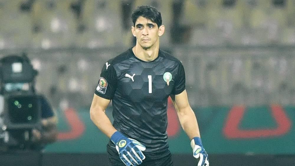 أبو تريكة يوجه رسالة لياسين بونو: "أنت حارس كبير ويجب أن تستعيد الثقة بنفسك لأن تدخلاتك بعد هدف مالاوي أكدت تأثرك"