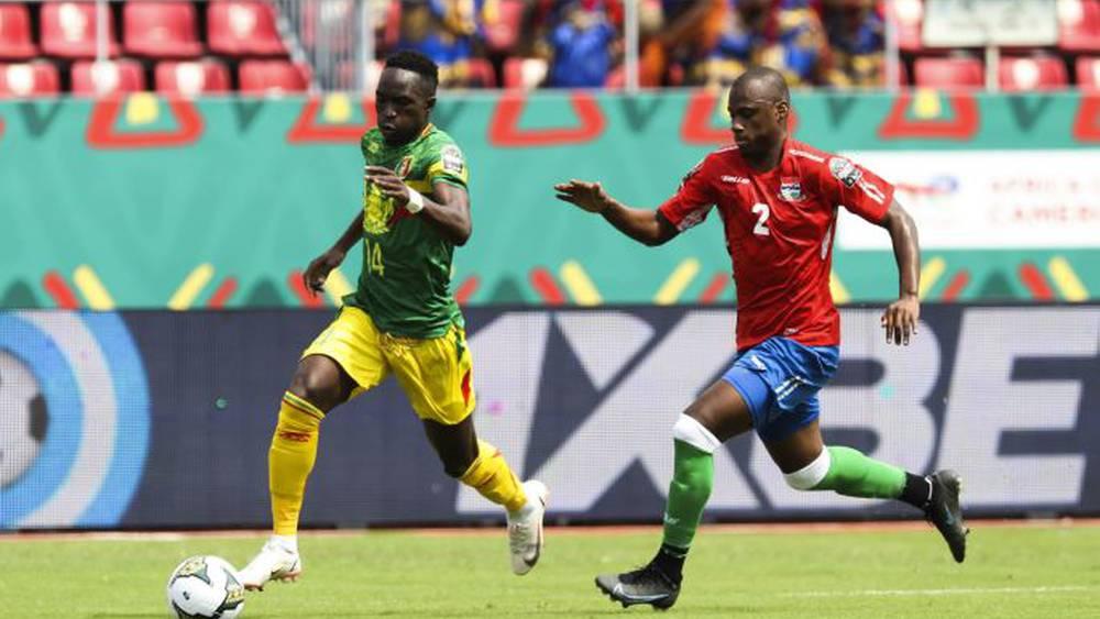 Mali/Guinée Équatoriale : Les compositions officielles