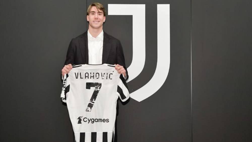 La Juventus de Turin s'offre Dusan Vlahović