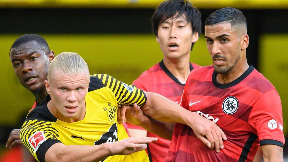 أينتراخت فرانكفورت يرفض السماح لبرقوق بالانتقال إلى ماينز ويقرر الإبقاء عليه رغم "خروجه من الحسابات"